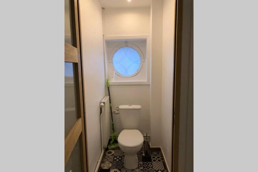 Spacieux Confortable Appartement Centre Ville Valenciennes Exterior photo